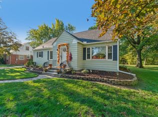 413 Erie St, Woodville, OH 43469
