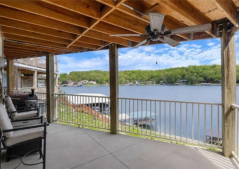 1st image of 244 Bluff Blvd Unit 2B