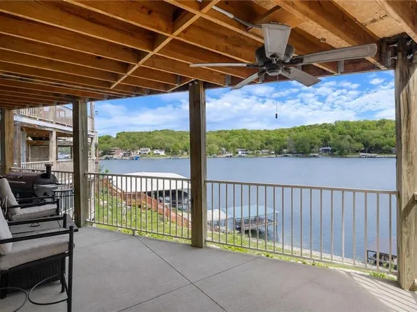 244 Bluff Blvd, Camdenton, MO 65020