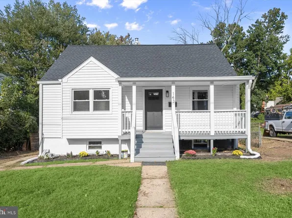 143 S Huron Dr, Oxon Hill, MD 20745