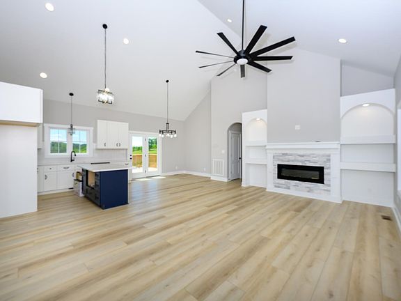 4th image of 2249 Lipscomb Rd