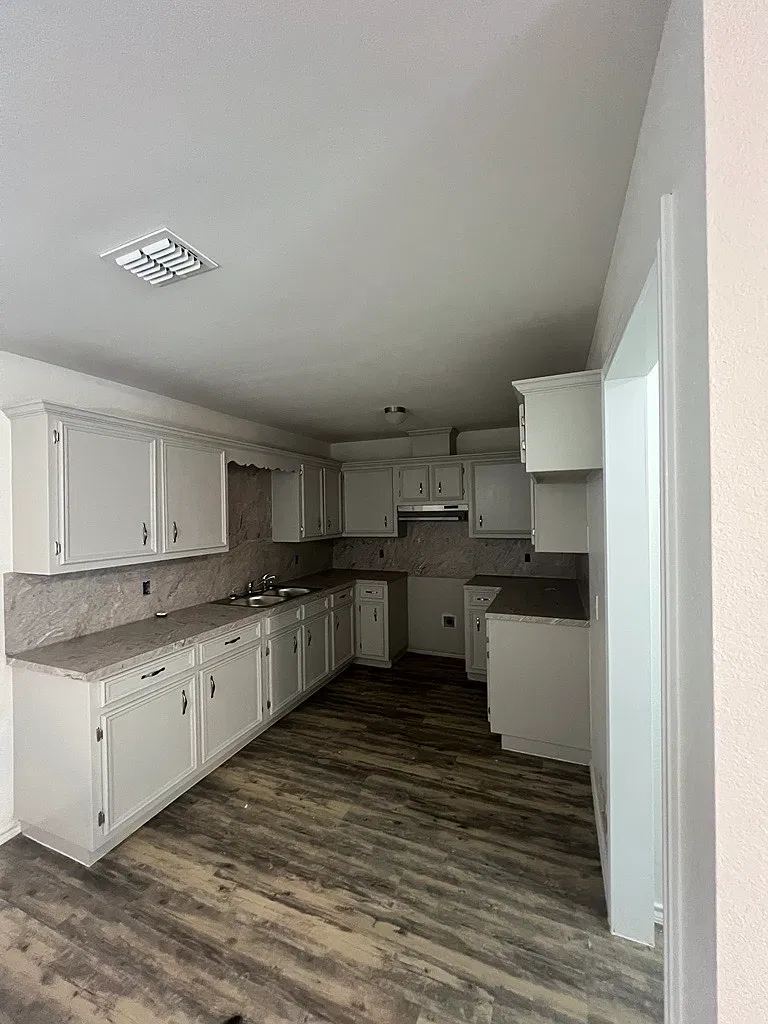 1607 Kennedy Avenue - 1 — Photo 3