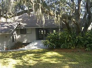12 Nautilus Rd, Hilton Head Island, SC 29928