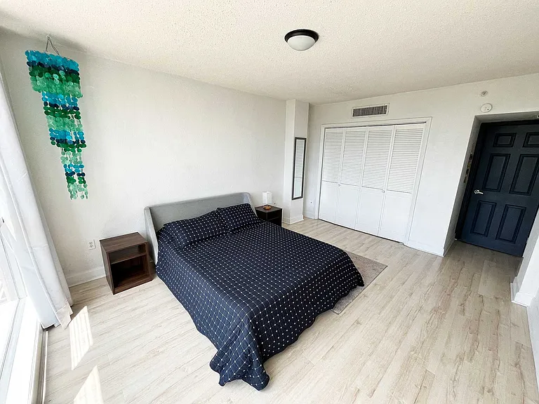 470 3rd St S #0 — Photo 30