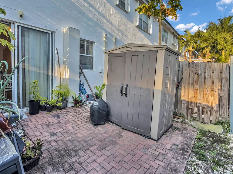5610 NW 107th Ave #1314 — Photo 28