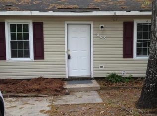 405 Cedar Creek Dr, Jacksonville, NC 28540