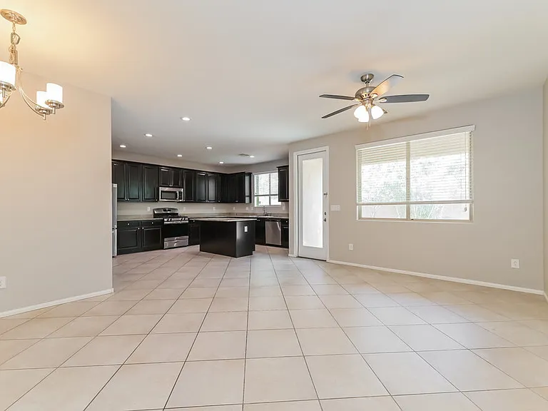 6377 Kellyville Dr — Photo 6