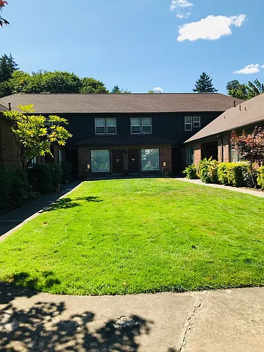 1931 NW 29th Ave Photo 1