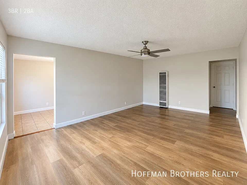 12626 1/2 Wilmington Ave