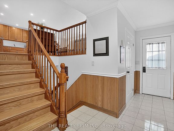 3rd image of 4084 Bluepoint Dr