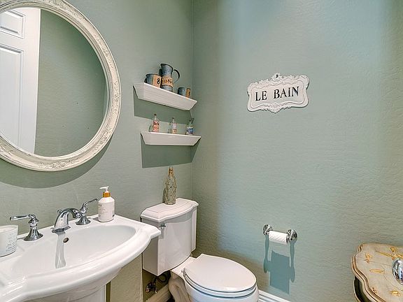 4th image of 17679 N 99th Pl