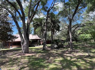 5900 NW 55th St, Bell, FL 32619