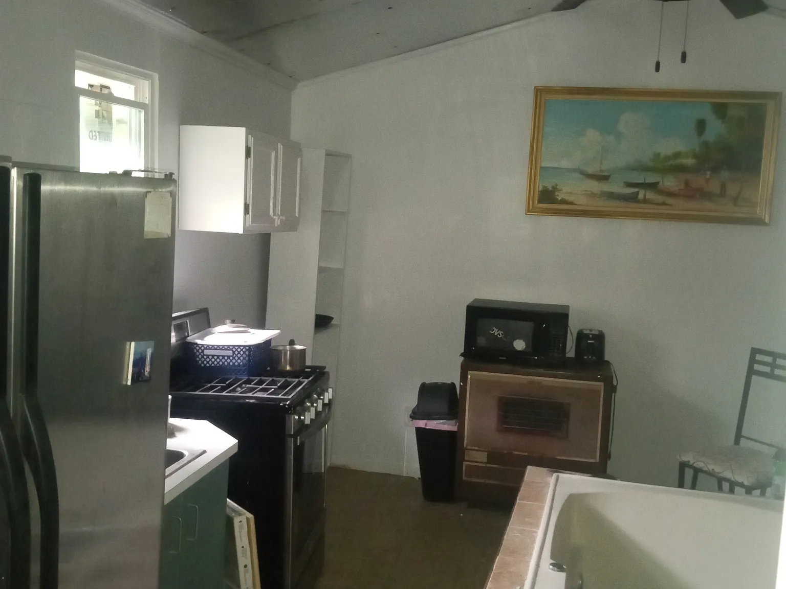 1 bed, $1,000 — Photo 2