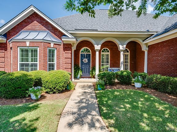 2nd image of 9412 Craftsman Pl
