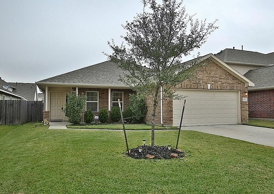 1st image of 17918 Branch Creek Dr
