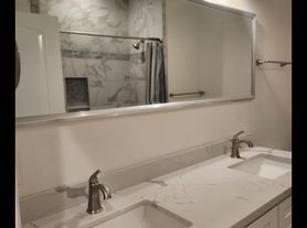730 1/2 W Harvard Blvd, Santa Paula, CA