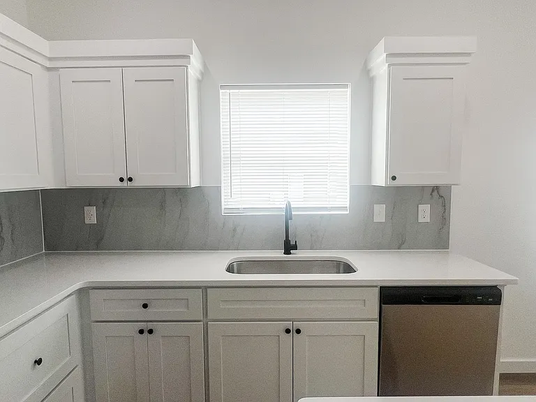 262 Hummingbird Ln — Photo 6