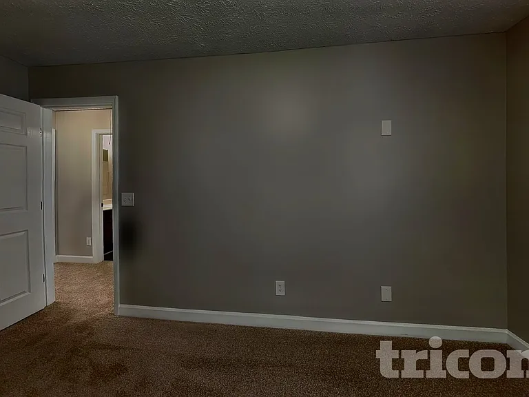 912 Tapoco Ct — Photo 12