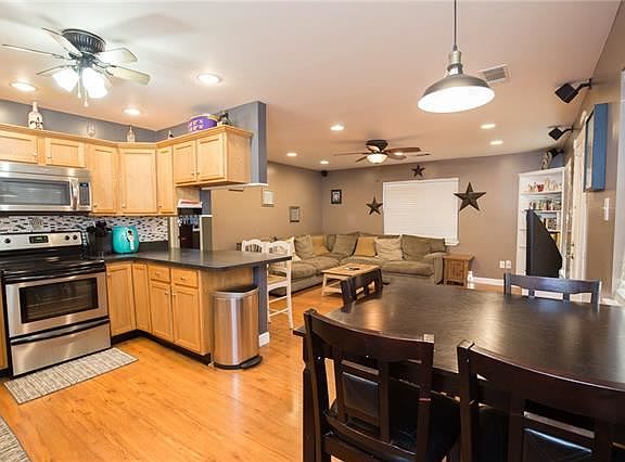 5th image of 142 Southpark Dr