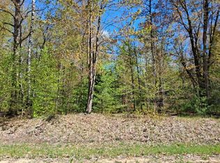 852 W Dewey Rd, Scottville, MI 49454