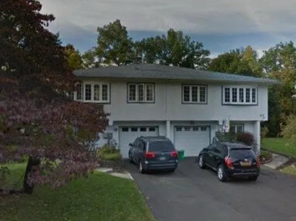 32 Phyllis Drive, Pomona, NY 10970