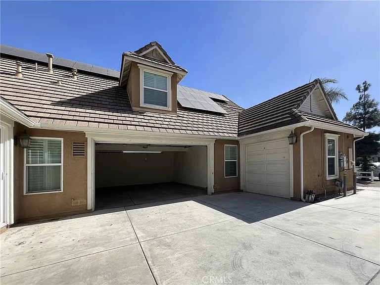 279 Cross Rail Ln — Photo 3