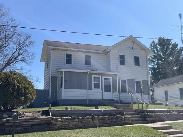 100 South Summit Street, Albany, WI 53502