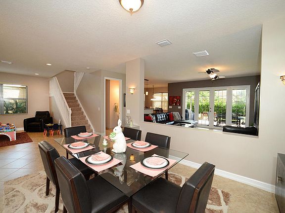 Home For Sale In Canyon Trails