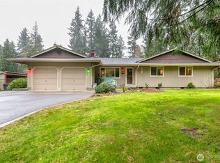 22105 61st Street E, Lake Tapps, WA 98391