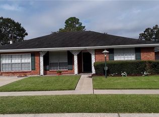 128 Hazel Dr, River Ridge, LA 70123