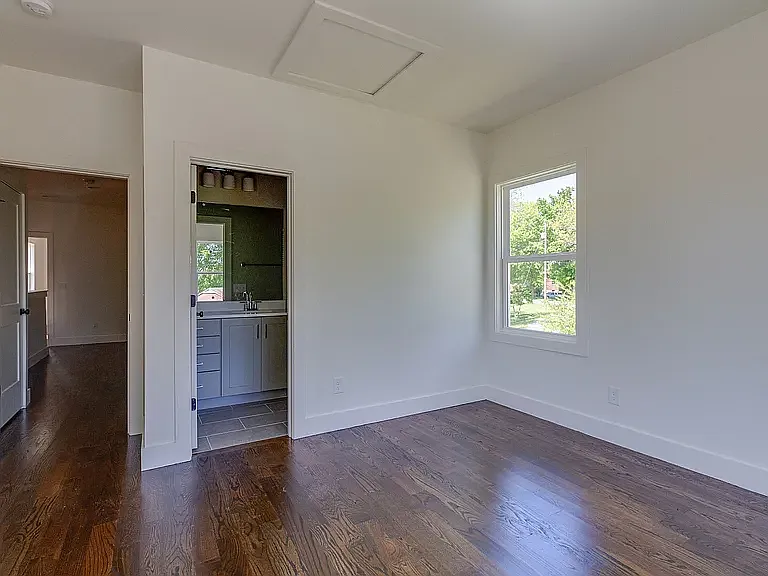 3803 Barlow Dr — Photo 21