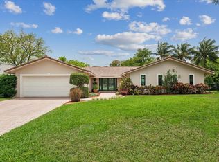 8710 Mahogany Ave, Plantation, FL 33324