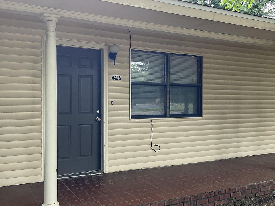 1st image of 426 S Holly St #1