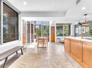 2801 Florida Ave APT 216, Miami, FL 33133