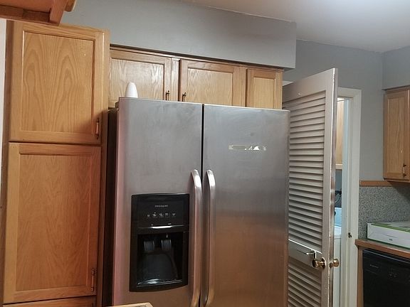 5th image of 1308 Kingsbury Dr Unit A