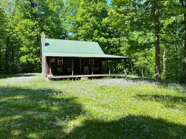 2518 Tark Hill Rd, Sandgap, KY 40481