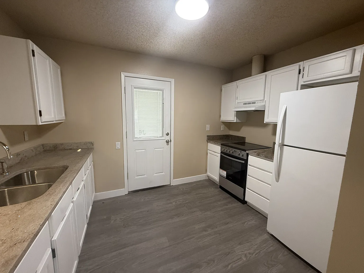 Wimberley Residences - J-6 — Photo 2