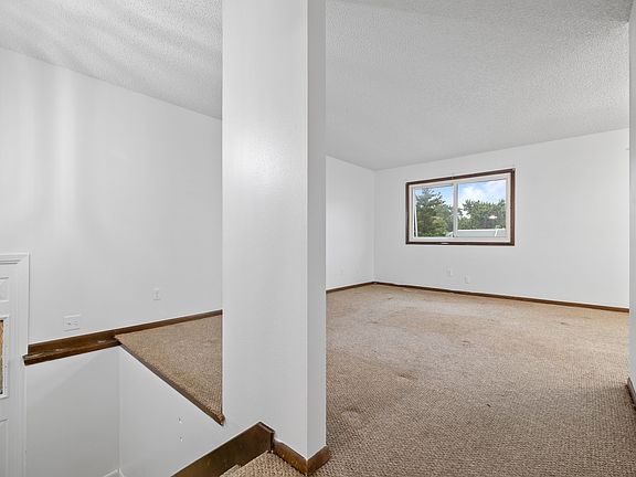 4th image of 6750 School St Unit 748
