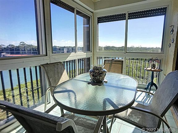 3rd image of 436 Bouchelle Dr APT 304