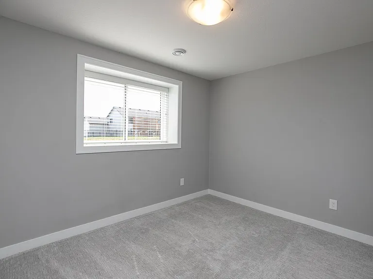 113 Fairway St — Photo 7