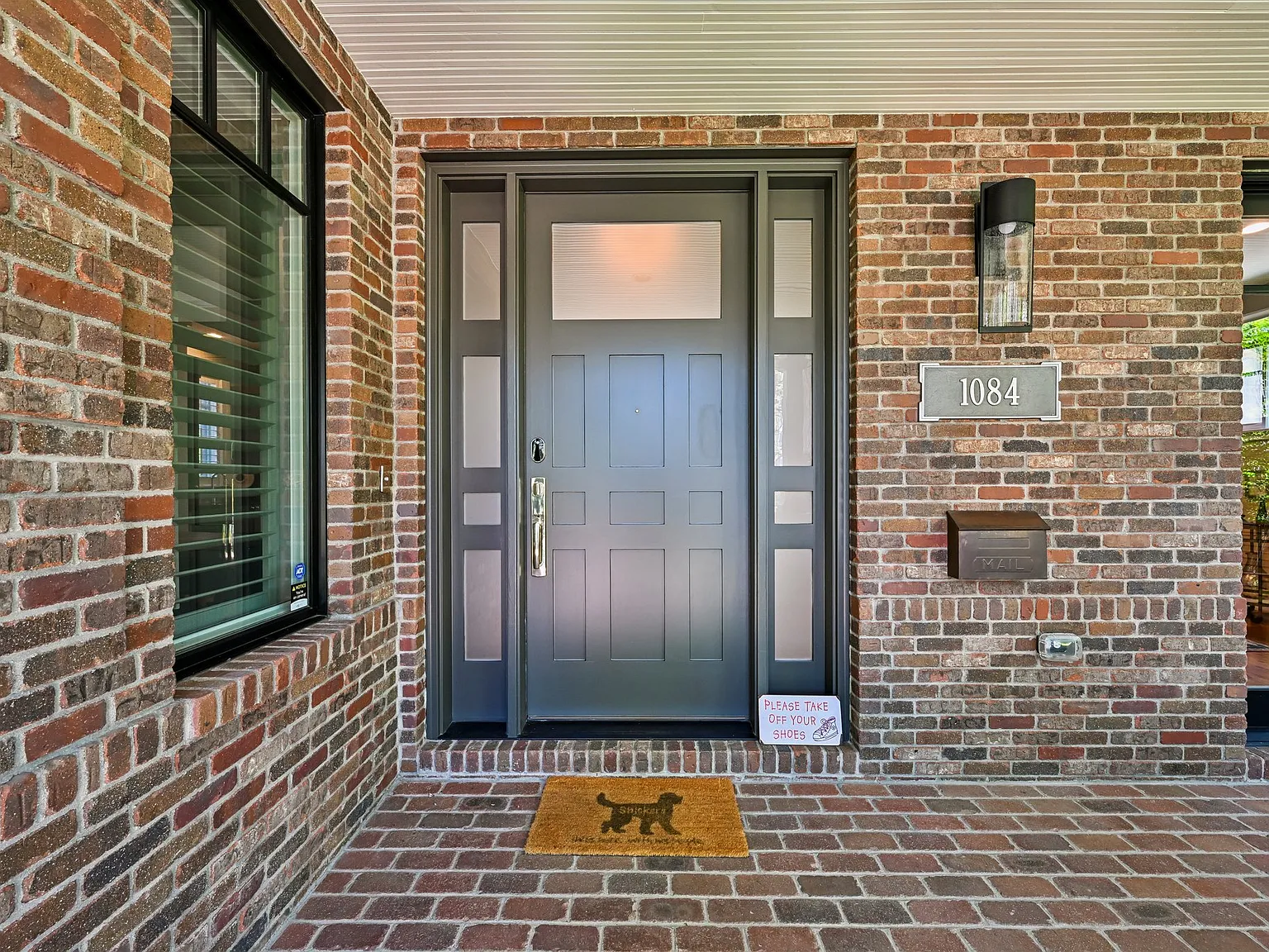 5 bed, 5247 sqft, $14,000 — Photo 2