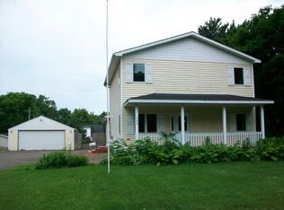 724 Park St, Anoka, MN 55303