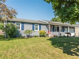 53 Appian Dr, Rochester, NY 14606