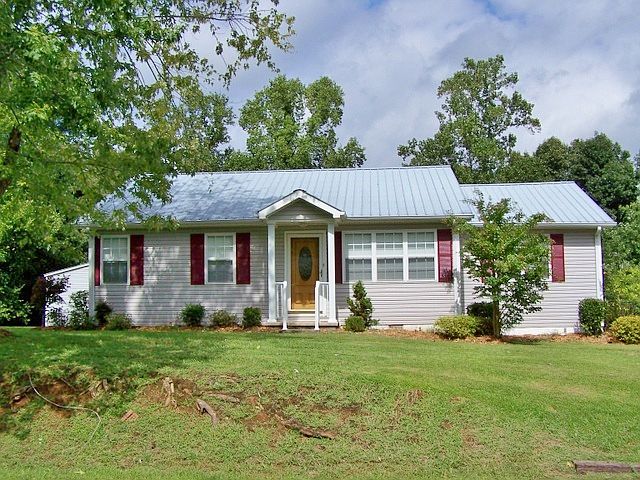 2 BR 1.5 Bath on 1.17 Ac. Lo