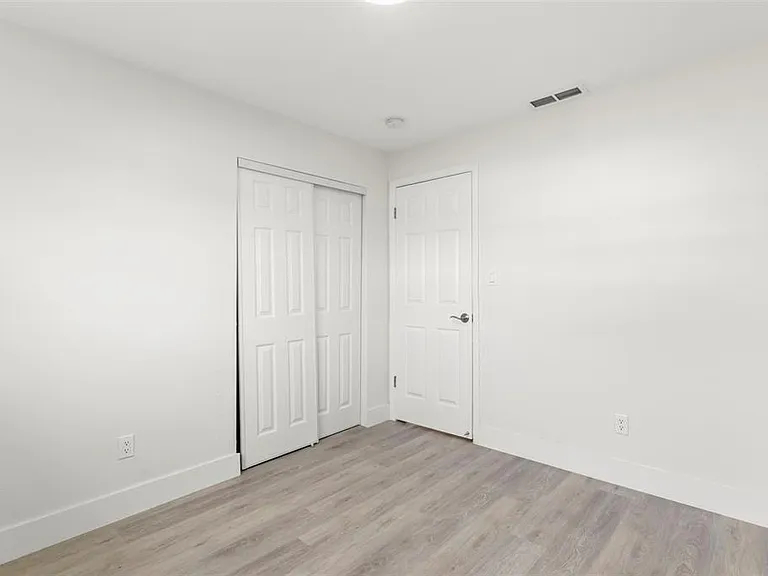 1524 Arizona Ave NE — Photo 25