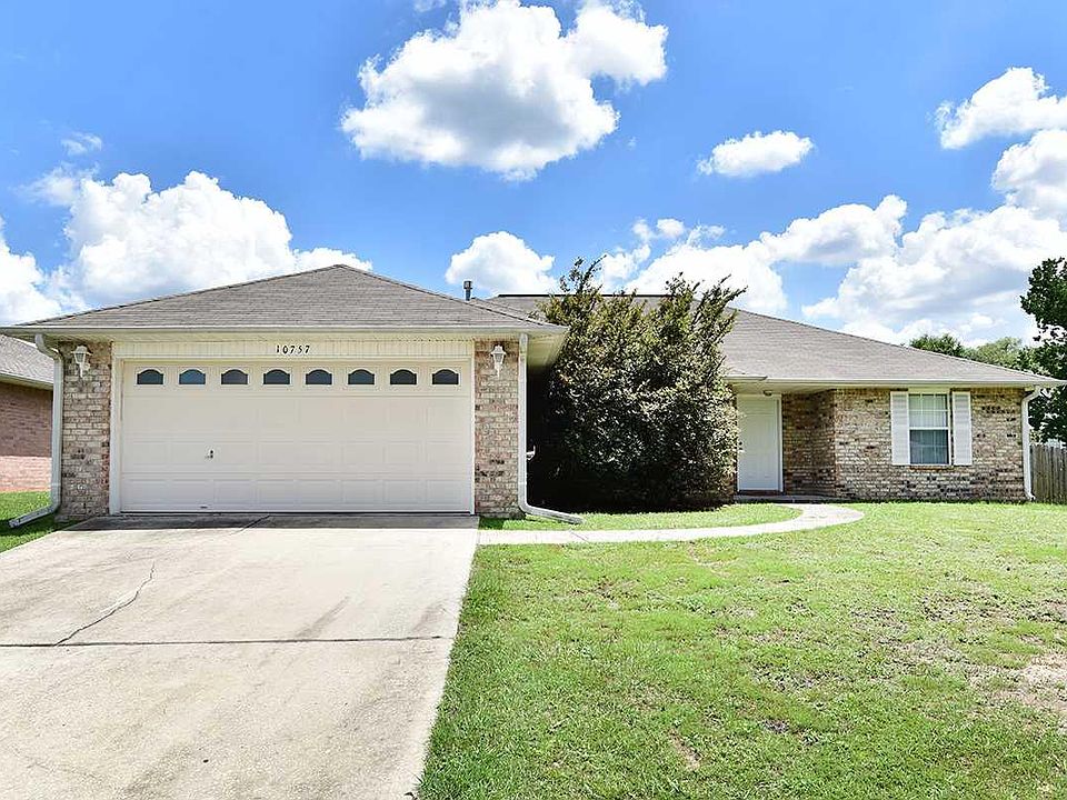 1st image of 10757 Country Ostrich Dr