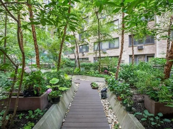 16 West 16th Street image 8 of 9