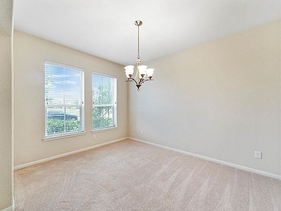 5th image of 19823 Whistle Creek Ln