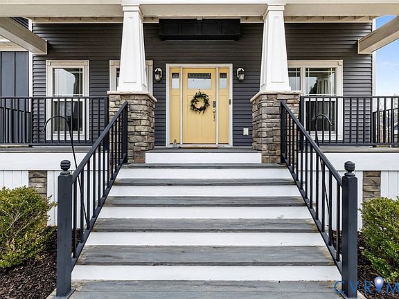 3rd image of 7455 Winding Jasmine Rd