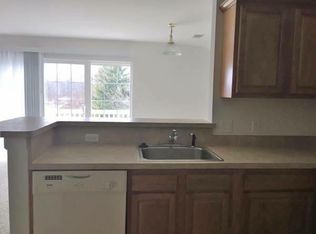 69155 Garden Dr, Richmond, MI 48062